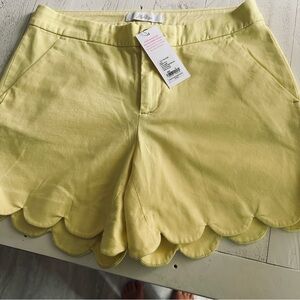 New Lilly Pulitzer Buttercup Mid Rise Scalloped Shorts